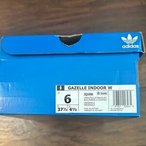 adidas Blue Gazelle Indoor W Shoe Box